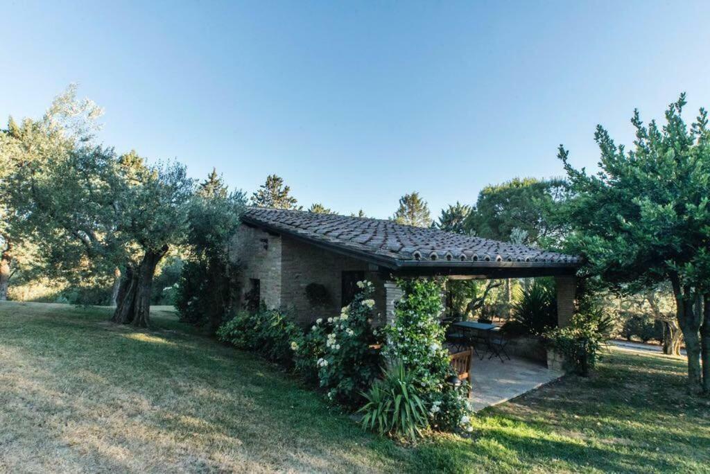 Dimora Borgogni: Country House Perugia Exteriör bild